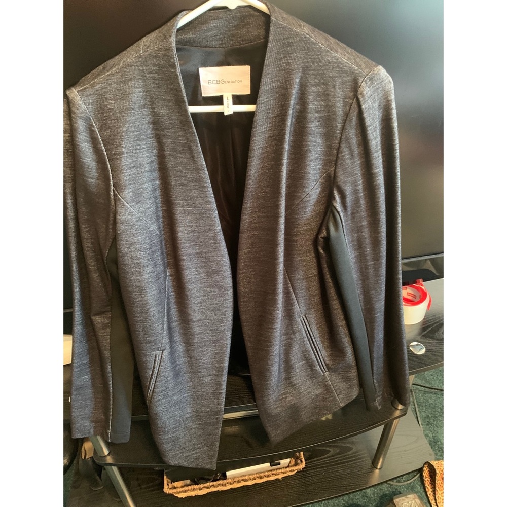 BCBG Generation Grey Blazer Size Large